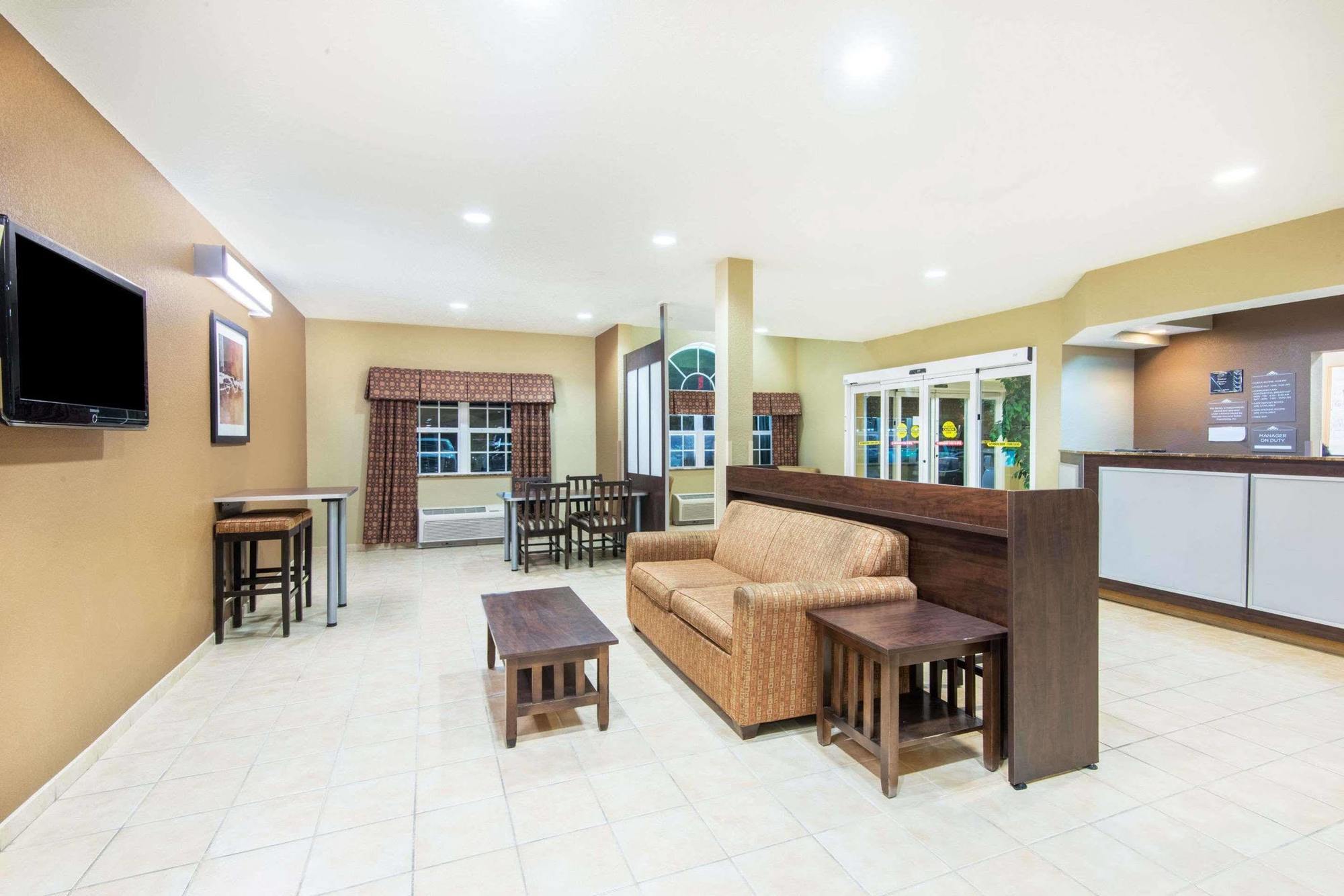 Microtel Inn And Suites Montgomery Dış mekan fotoğraf